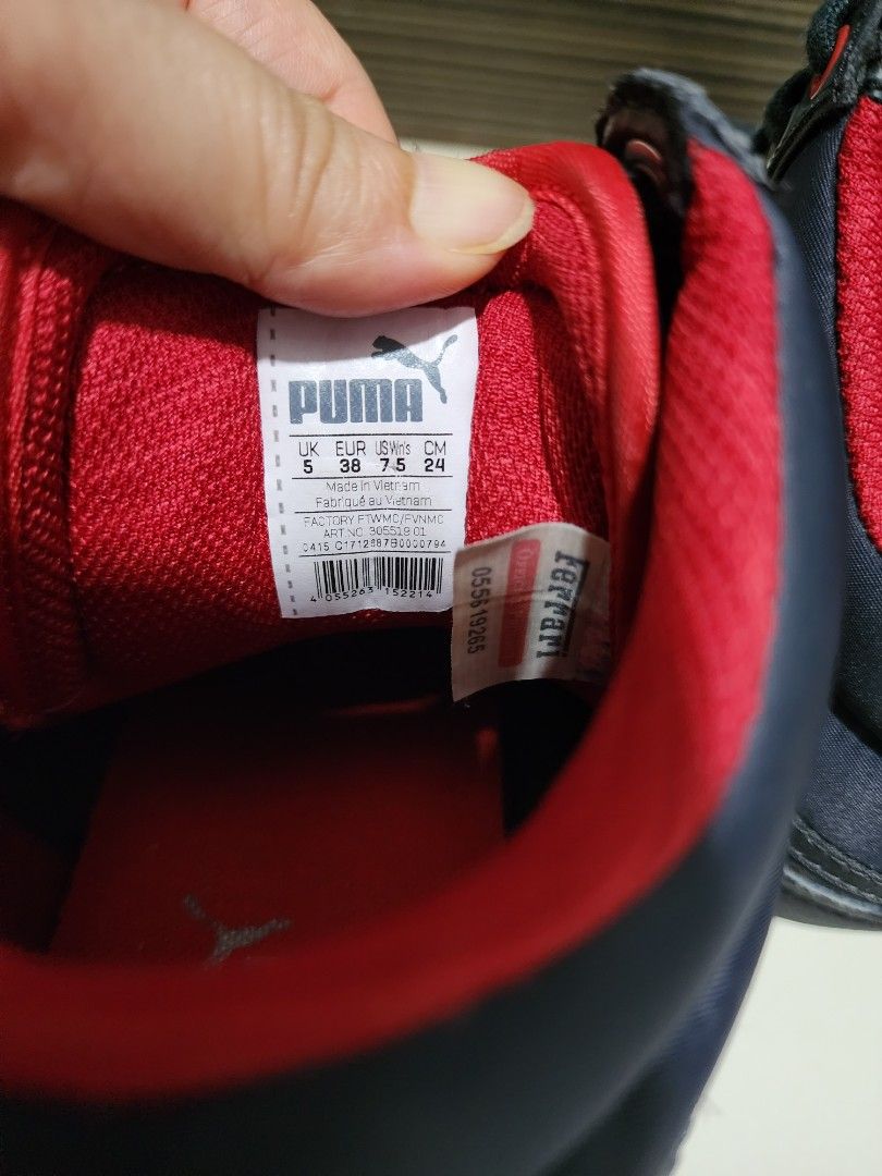 Puma store heel shoes