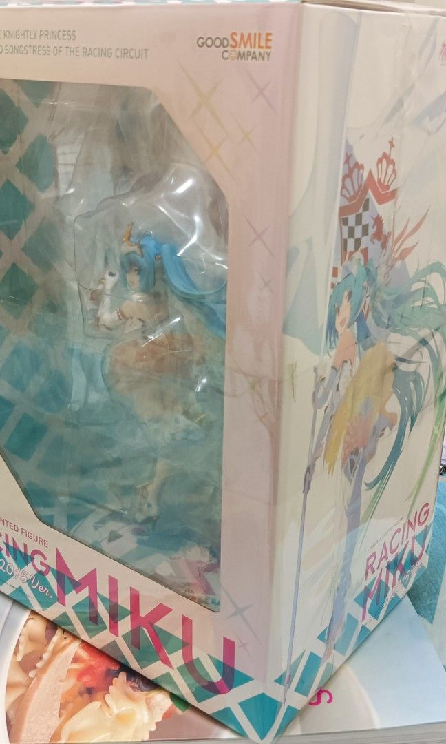 Racing Miku: 2015 Ver. (Category: Figurines & Statues) located in Pasig City. Submitted by meow.cat (Listing ID 1257346888, Image 3). Description: Rare item 1/8 scale.