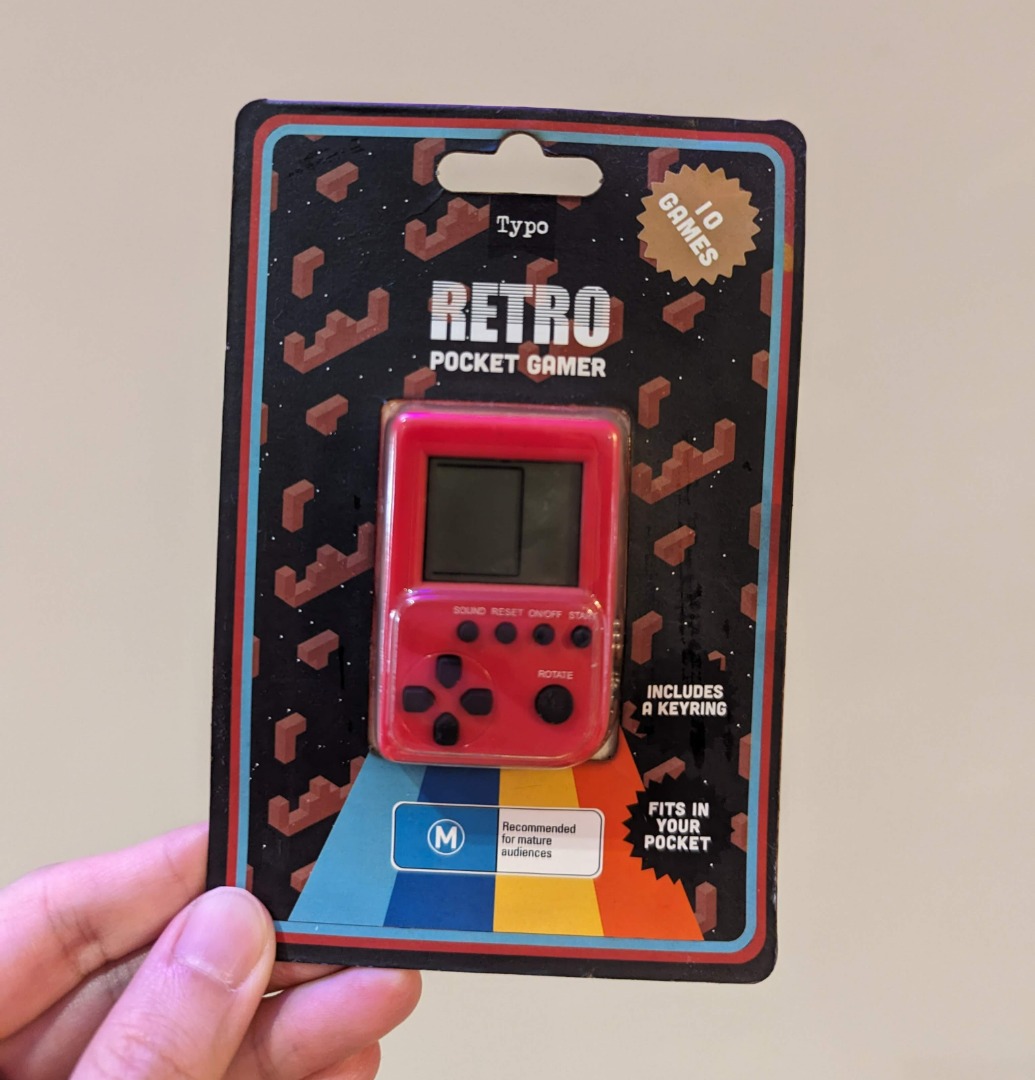 Typo retro hot sale pocket gamer review