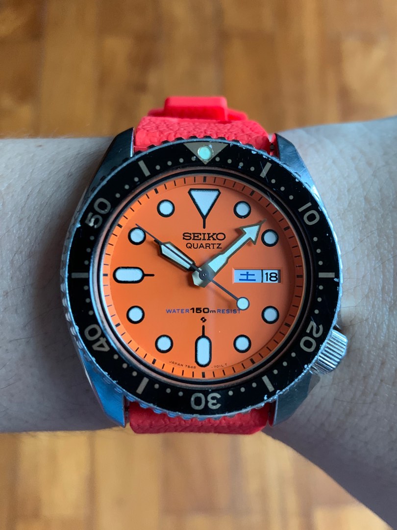 Seiko 7548-700C Orange Dial Vintage Quartz Diver, Men's Fashion