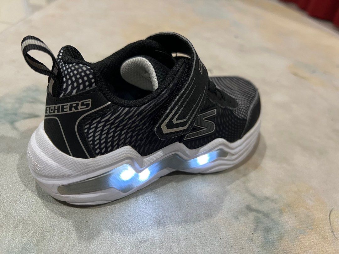 Skechers Boy 4 6y Babies Kids Babies Kids Fashion on Carousell
