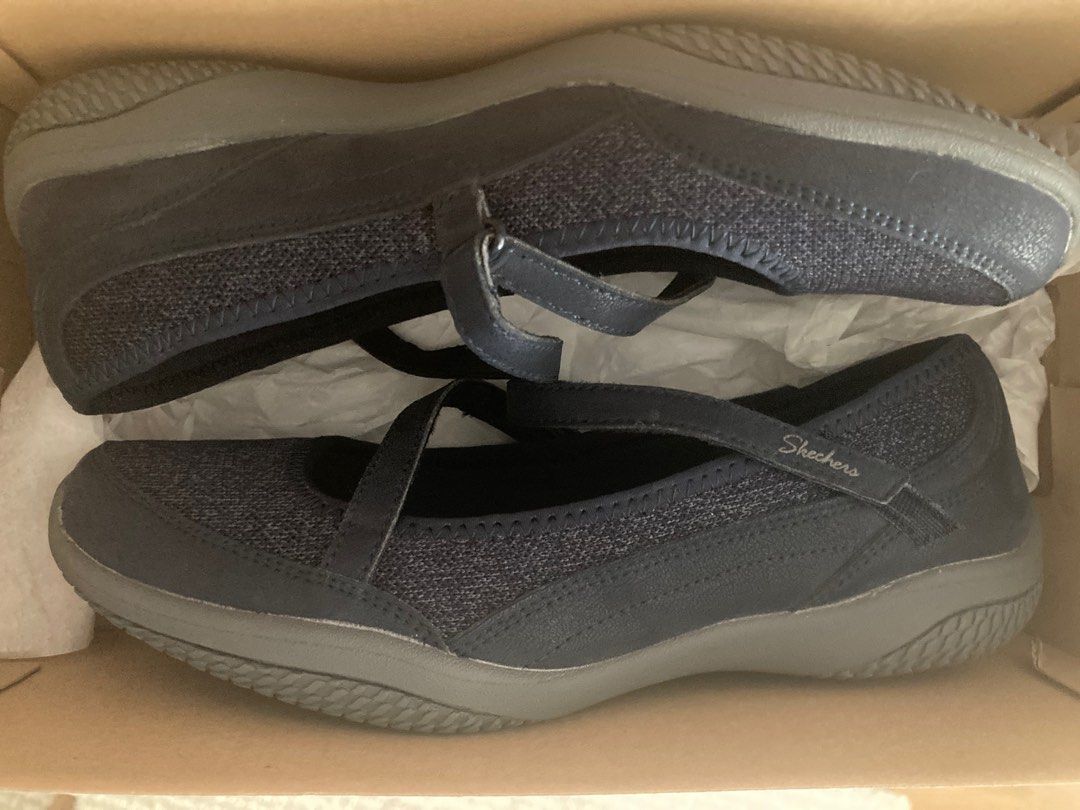 Skechers flats navy on sale
