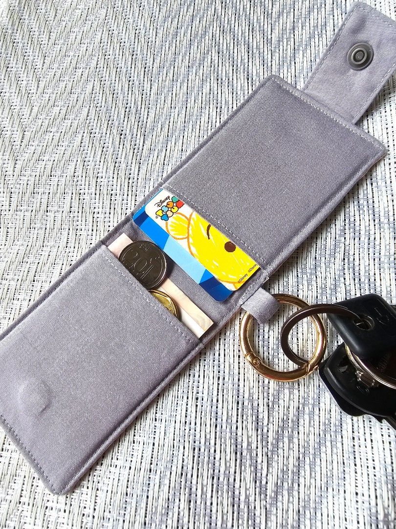 Wallets with keyring online