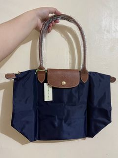 (Category: ) located in . Submitted by mompreloved1 (Listing ID 1257212373, Image 1). Description: .