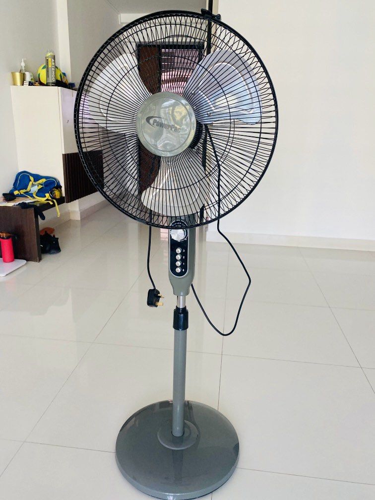 Stand Fan Metal Blade Strong Wind, Furniture & Home Living, Lighting