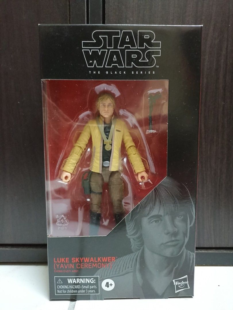 Black Series Luke Skywalker (yavin Ceremony) | Meses sin interés