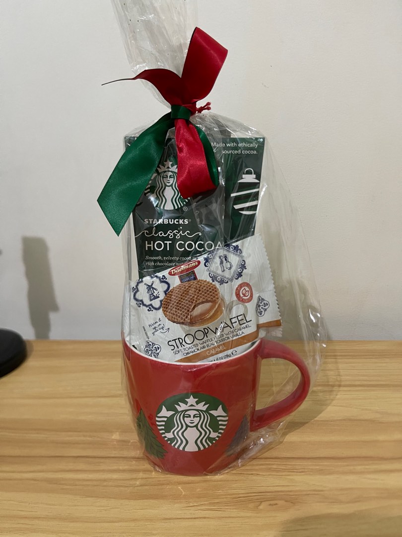 Starbucks mug gift set, Looking For on Carousell