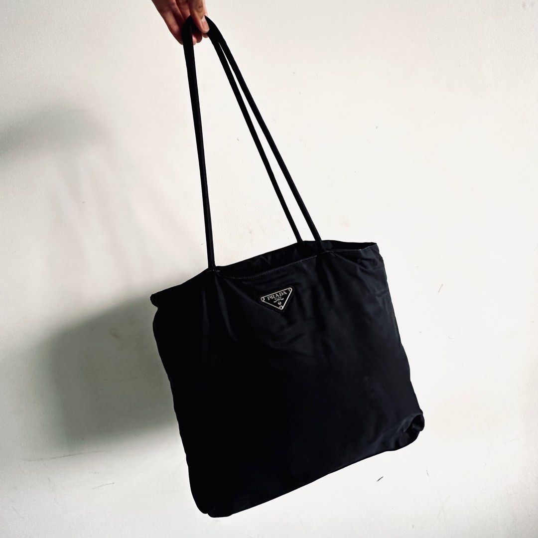 Prada Tessuto City Tote Bag in Black Nylon ref.954955 - Joli Closet