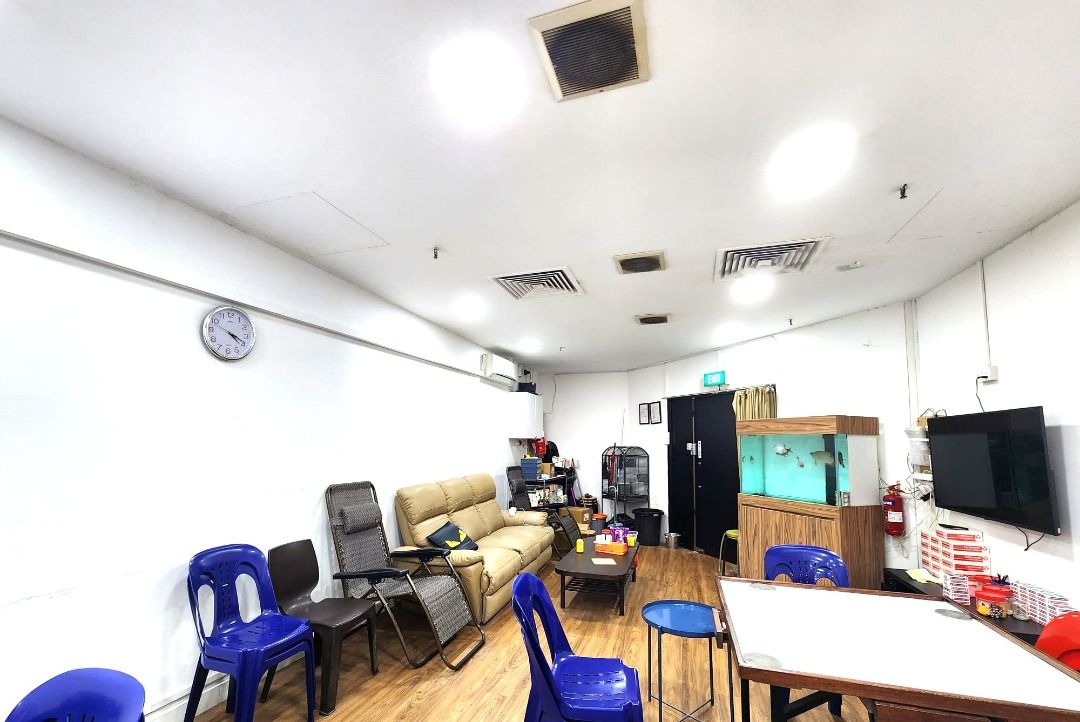 Sultan Plaza Mall Shop For Sale Good facing! Suitable to be used for retail or fnb takeaway business63108835828483112