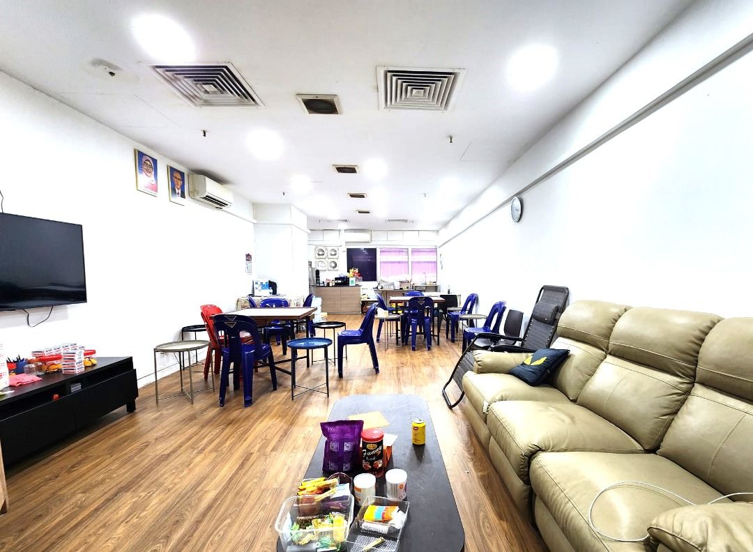Sultan Plaza Mall Shop For Sale Good facing! Suitable to be used for retail or fnb takeaway business63108835828483113