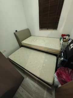 (Category: ) located in . Submitted by barney1183 (Listing ID 1257326290, Image 1). Description: .