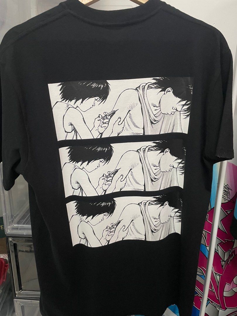 Supreme akira cheap syringe tee