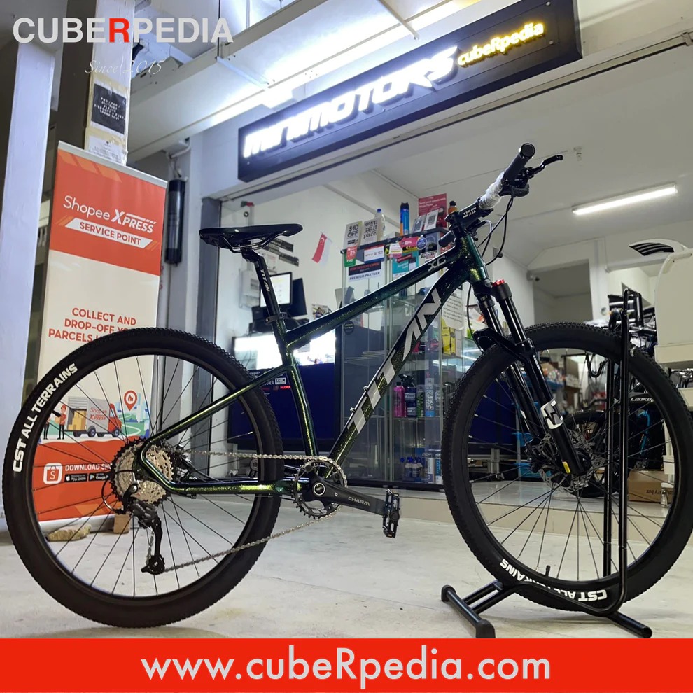 Titan on sale elite 29er