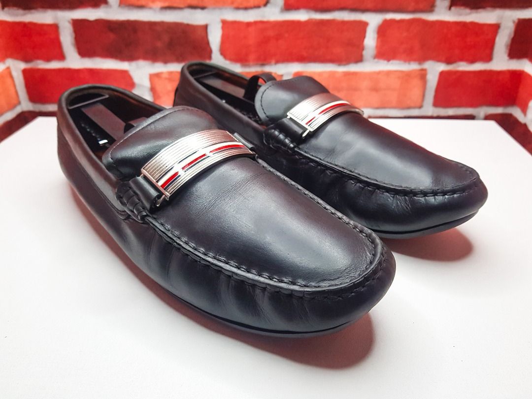 Tommy hilfiger 2025 mens loafer shoes