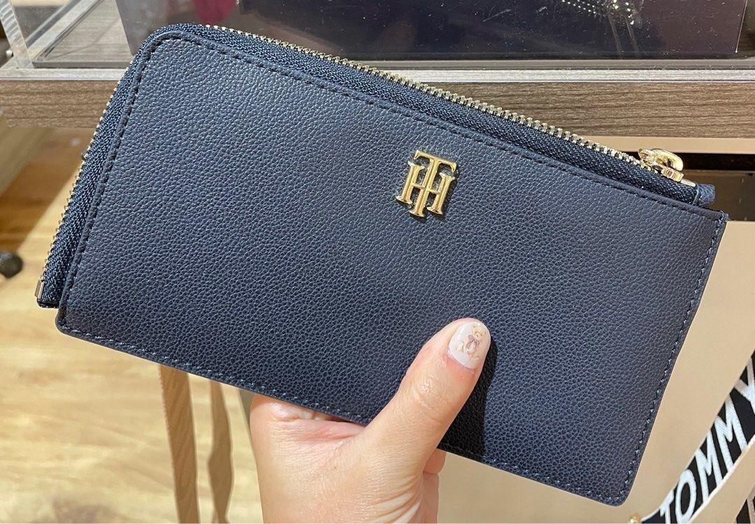 Tommy Hilfiger Wallet Blue bought from Japan