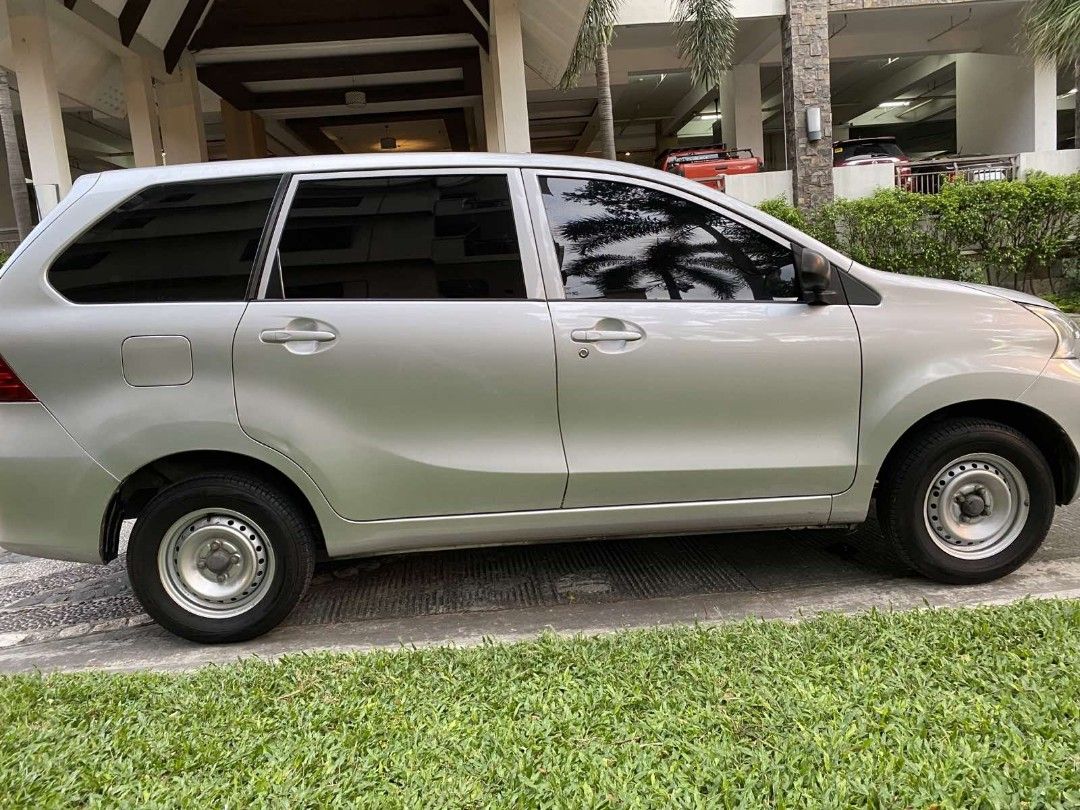 Toyota Avanza 1.3 Manual (Category: Used Cars) located in Taguig. Submitted by mtcarlos (Listing ID 1257212217, Image 3). Description: Well-loved. Casa Maintained. New battery; new tires. No 3rd row. Extra large luggage space. Perfect for small-business deliveries and family weekend trips. RFS: Children have graduated. No need to take them to school..