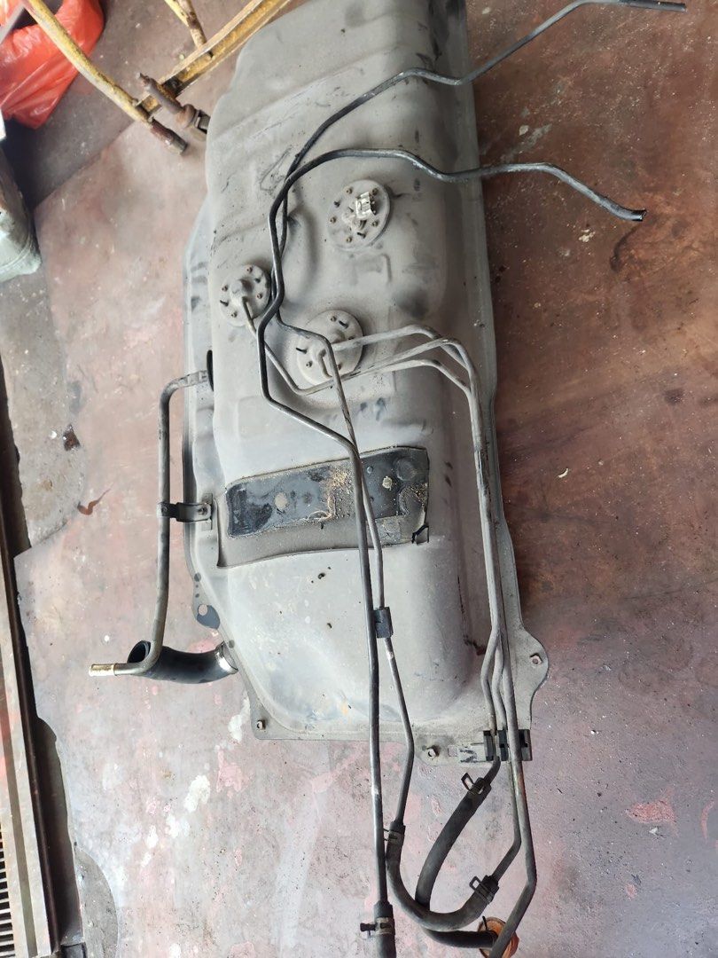 Toyota liteace parts diesel tank used, Car Accessories, Accessories on