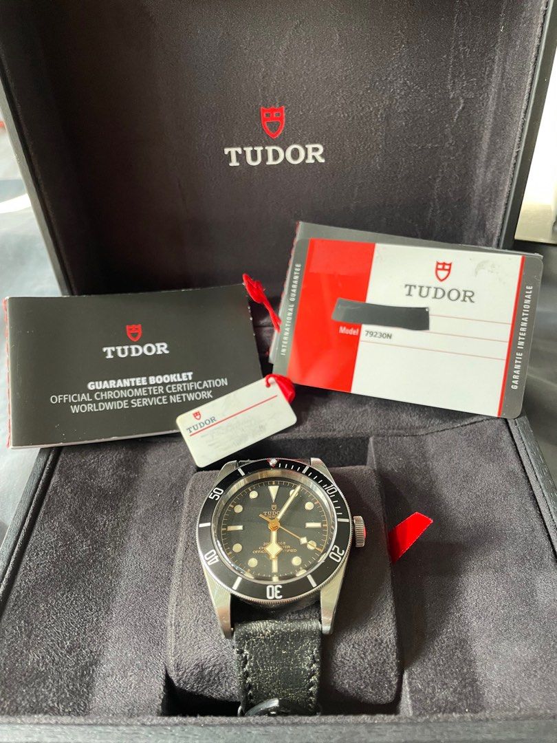 Tudor black hot sale bay 79230n review
