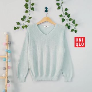 UNIQLO - Sweater Blouse Soft Knit Top Rajut  Kepang Lidi Tebal Lembut Daily Knitwear Outfit Baju Inner Musim Hujan Dingin Fall Winter Autumn Spring  Hijau Mint Green Pastel