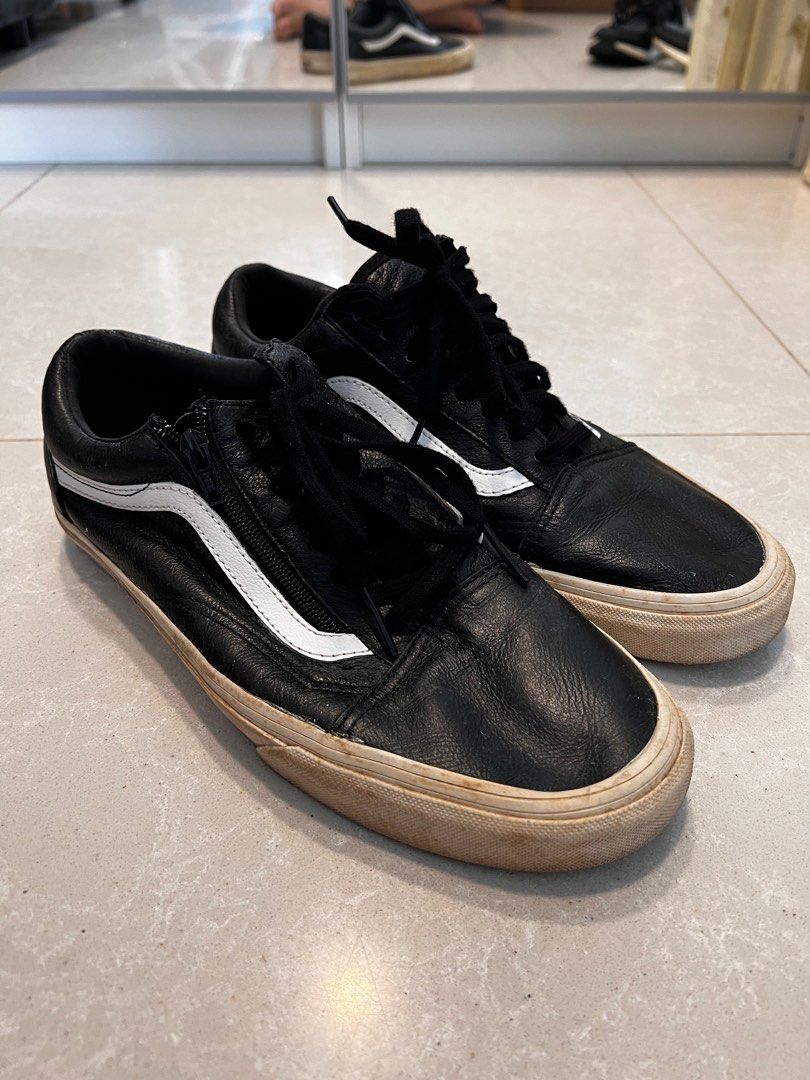Black leather zip 2025 vans