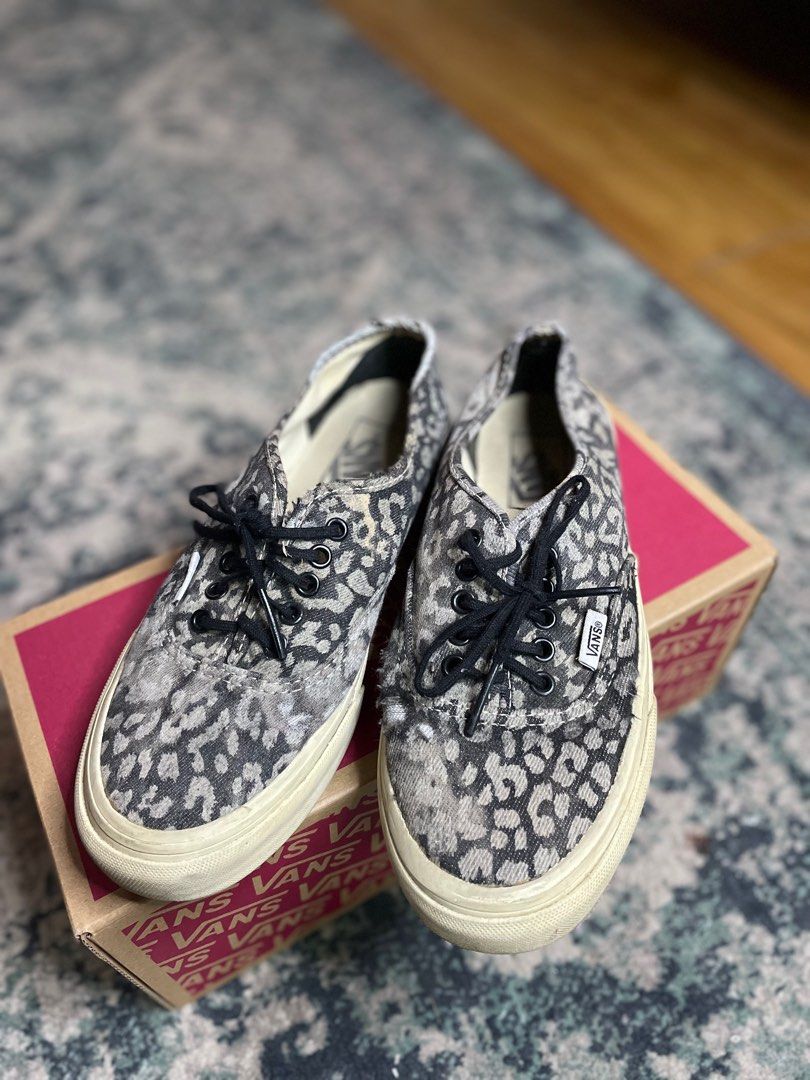 Vans original padang 2025