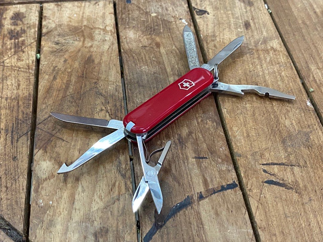 Victorinox sales first mate