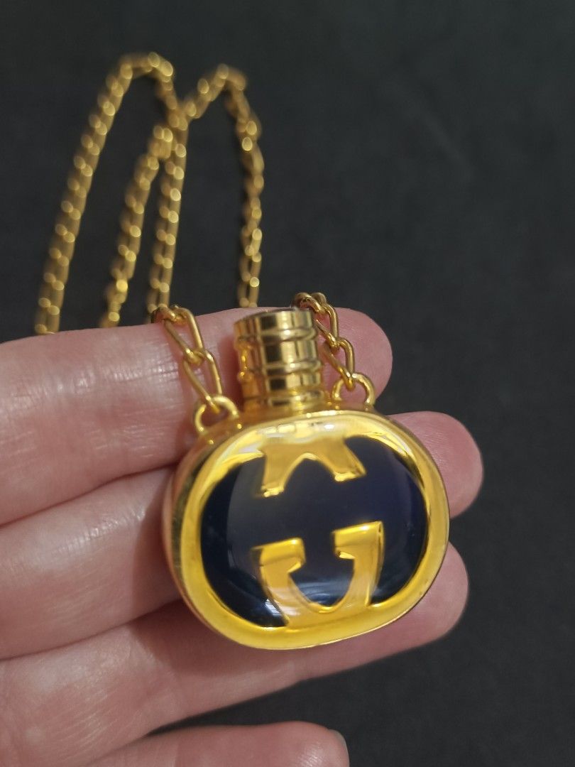 Gucci perfume necklace store