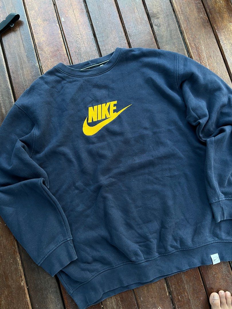 Vintage nike big logo on sale sportswear blue sweater sweatshir