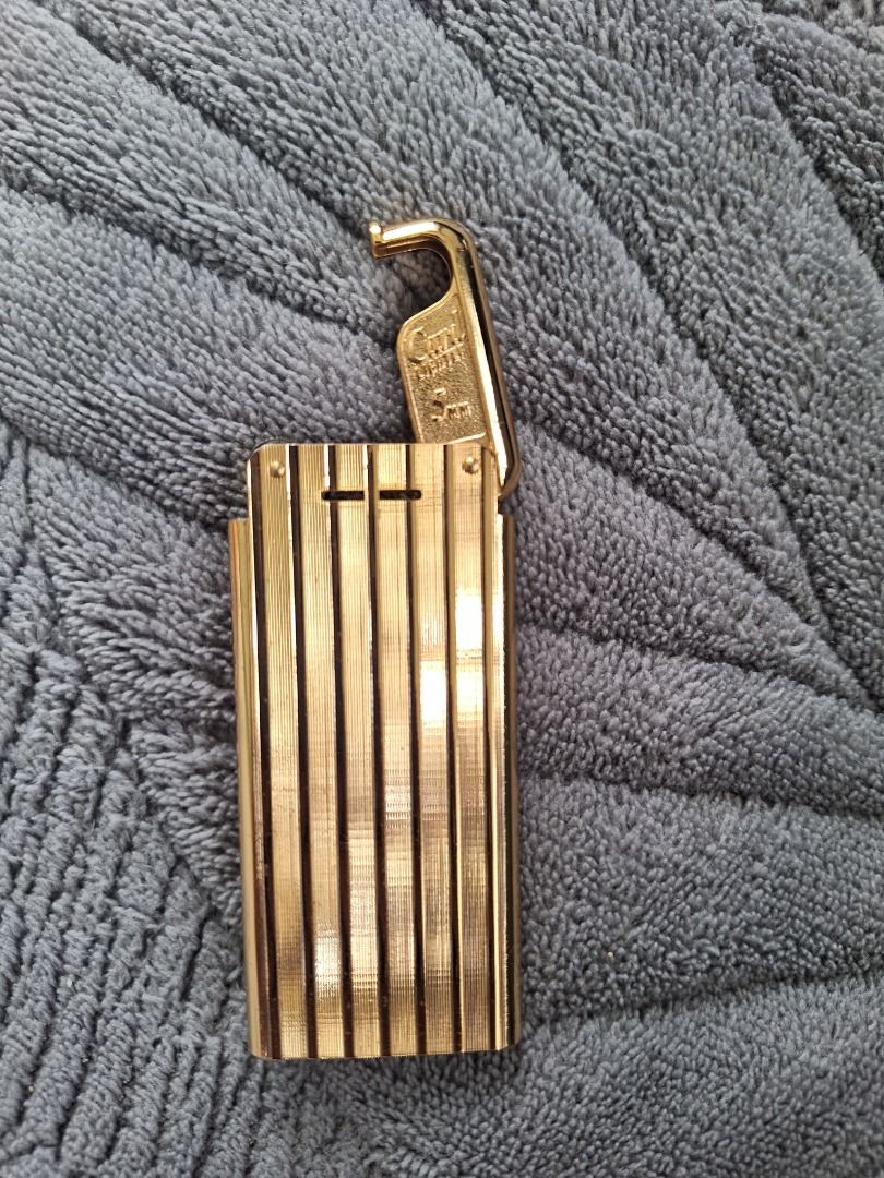 Vintage Windmill Super Thin Card Lighter (5mm), Hobbies & Toys