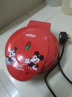 Waffle Maker Mickey Mouse #Garagesales