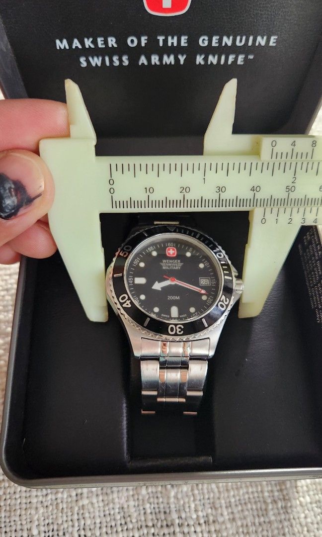 Wenger 79076 deals
