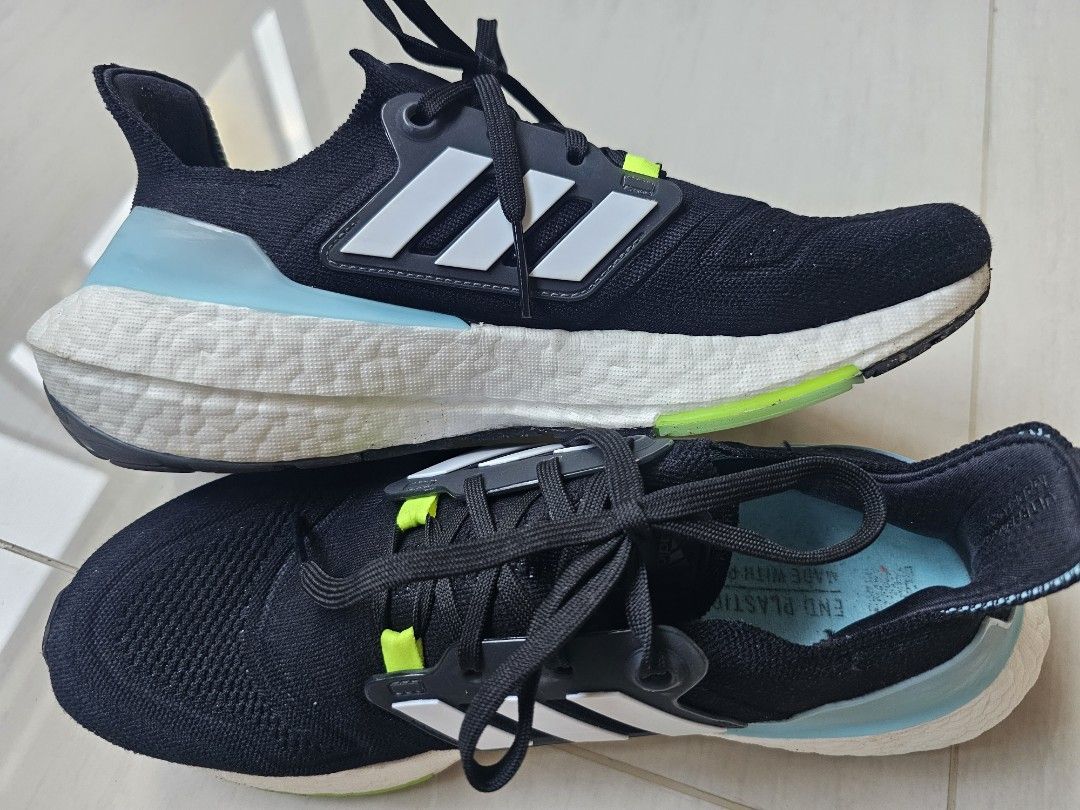 All black womens hot sale ultra boost