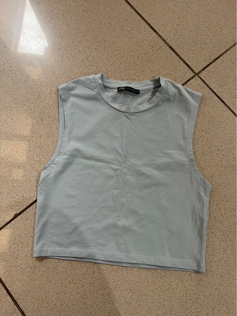 Zara basic cropped muscle tee, Women's Fashion, Tops, Sleeveless on