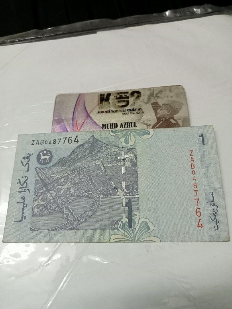 1ringgit replacement note (Category: Currency) located in Alor Gajah. Submitted by ajoi2592 (Listing ID 1257478430, Image 1). Description: No. ZAB 1ringgit replacement note CONDITION NO PERFECT berminat blh inbox/ whatspp 011 2864 3480 postage rm10 semenanjung.