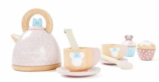 9 Piece Disney Minnie Mouse Deluxe Tea Set, Hobbies & Toys, Toys ...