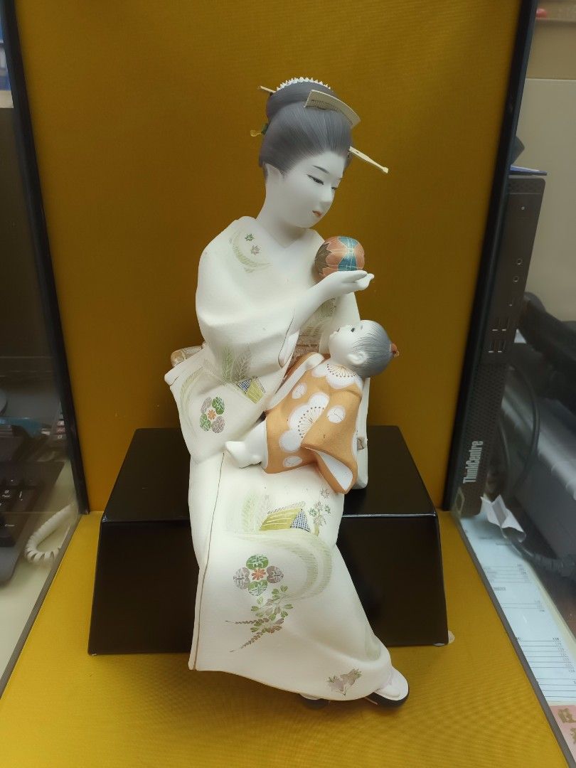 日本博多人形工藝： 母與子, 傢俬＆家居, 家居裝飾, 家居裝飾- 其他