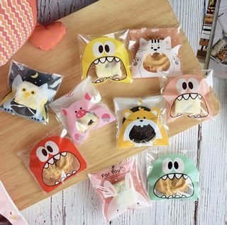 🆕️ Trick or Treat Kids Birthday Party Loot Giveaways Animals Design 40pcs Cookie Candy Self Adhesive Plastics 🍪🍬