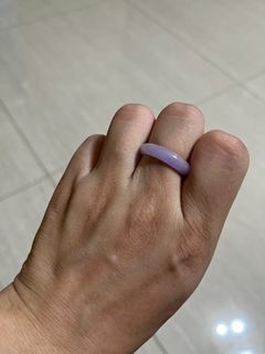 《瑕疵優惠》天然緬甸翡翠A貨淺粉紫色戒圈
