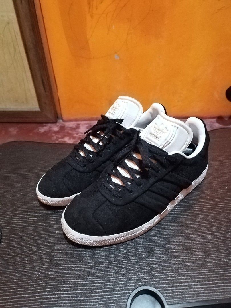Gazelle stitch and turn on sale black