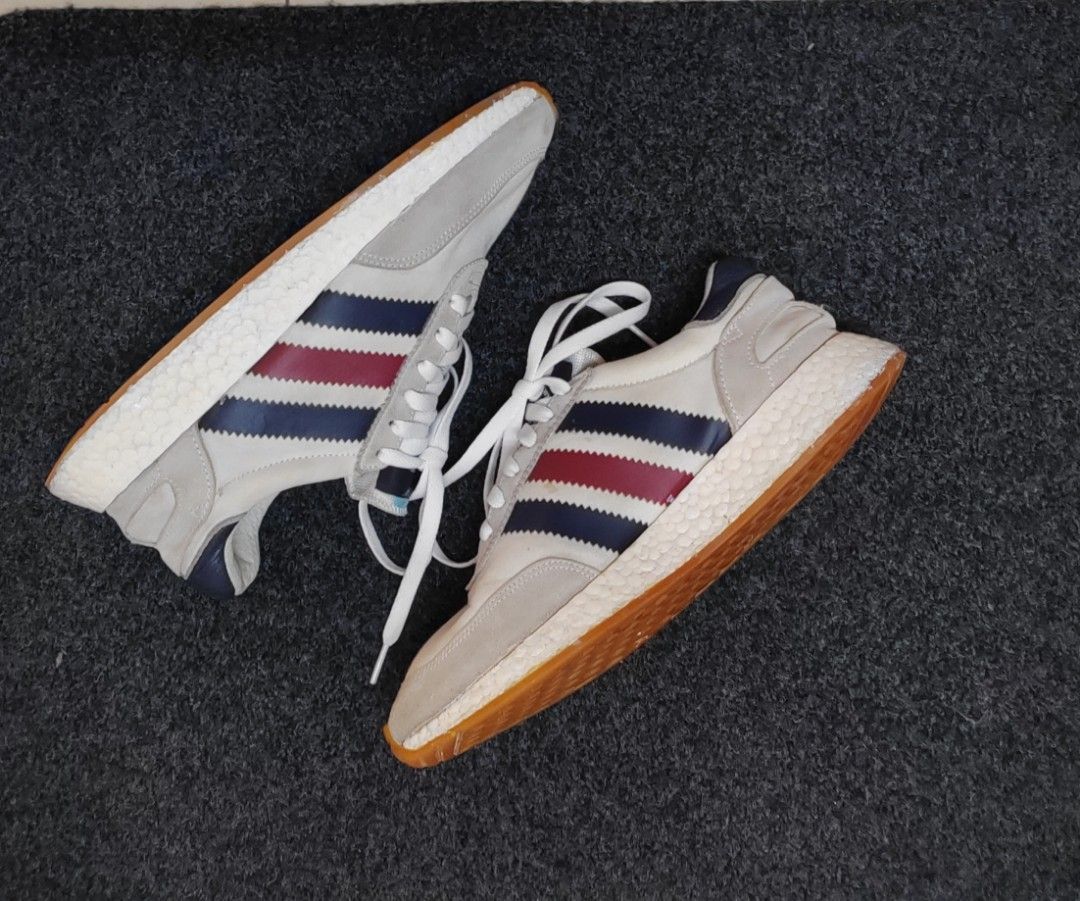 Adidas iniki colors outlet