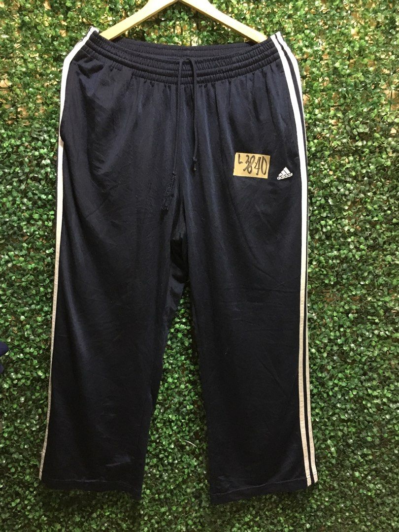 Jogging hotsell large adidas