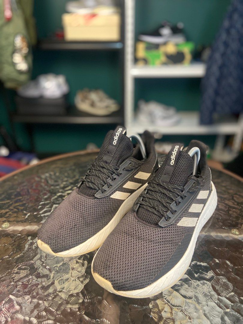 Sepatu adidas questar drive store