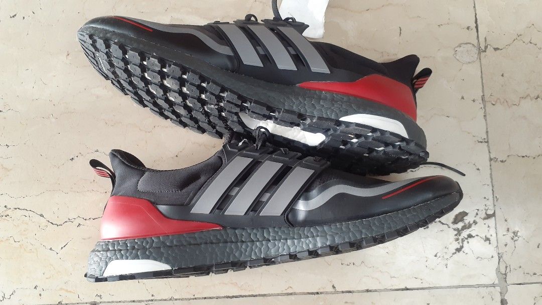 Ultra boost sales 18 mens black