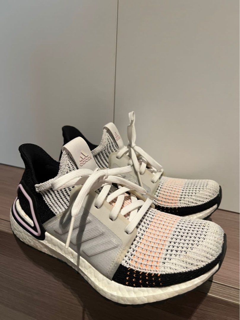 Ultraboost 19 white purple black top