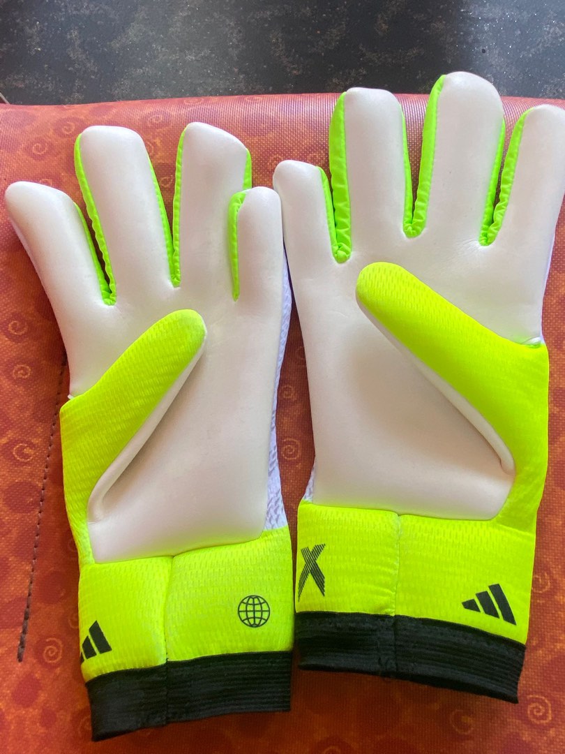 Adidas x gl gloves Sports Equipment Sports Games Racket