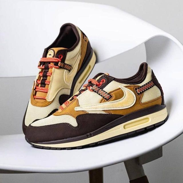 travis scott airmaxes
