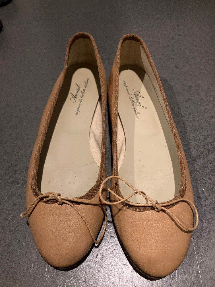 Anniel flats cheap