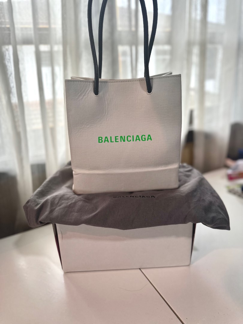 Balenciaga mini shopper best sale