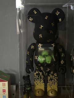 Pre-Order] BE@RBRICK x Shareef 2 Gold Apple 100% & 400% Louis Vuitton LV  Design Bearbrick, Hobbies & Toys, Toys & Games on Carousell