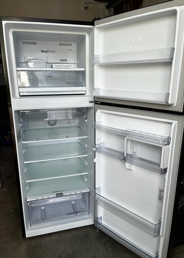 BEKO TOP FREEZER FRIDGE WITH 2 DOOR FRIDGE 409L Refurbished Set, TV